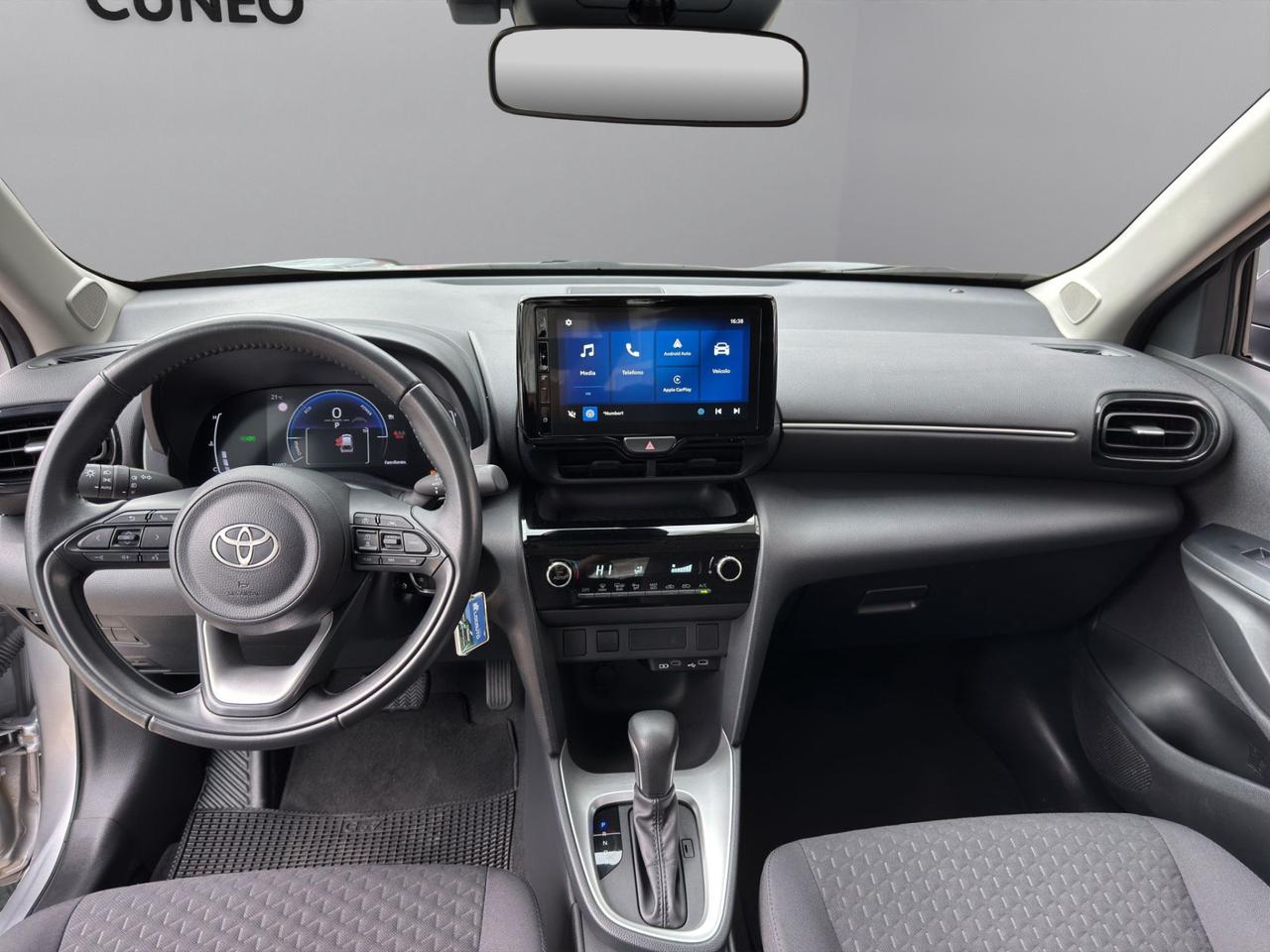 Toyota Yaris Cross 1.5h Active fwd 115cv e-cvt