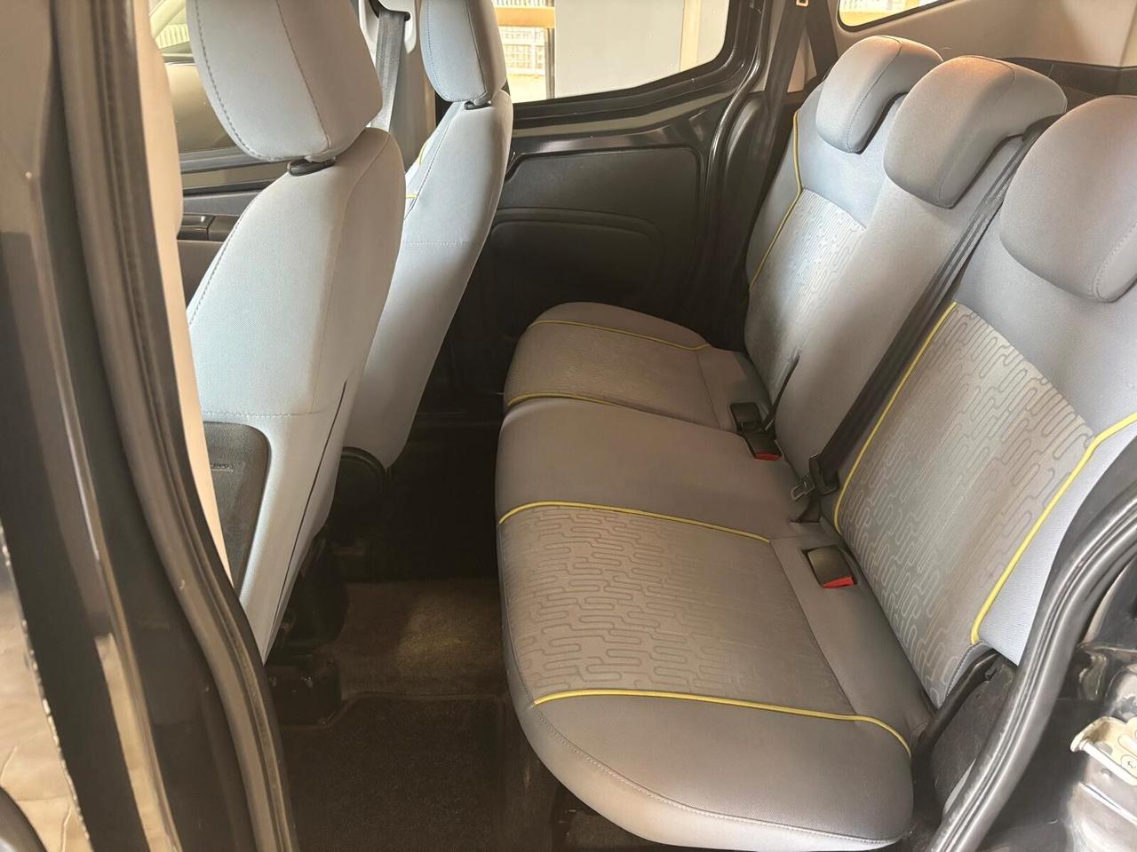 Peugeot Bipper Tepee 1.3 HDi 75 FAP Outdoor