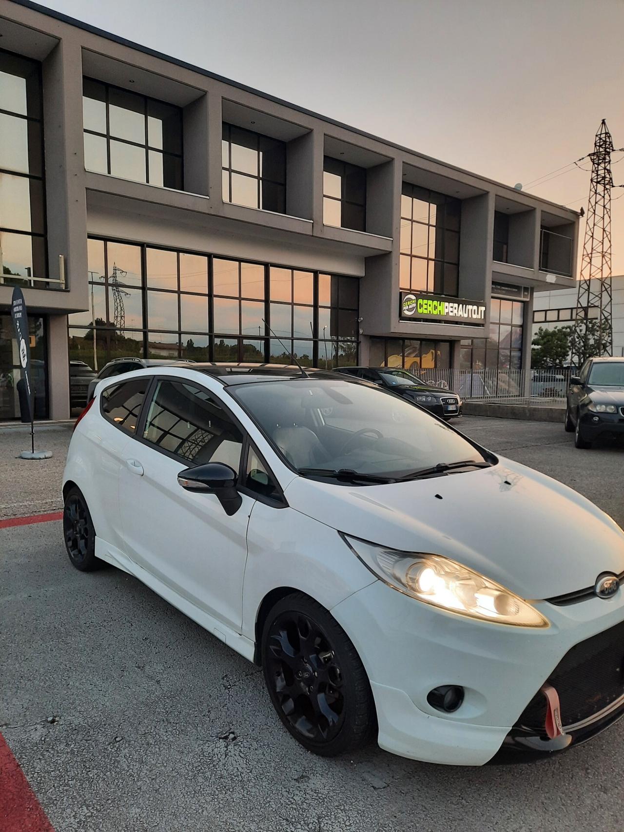 Ford Fiesta 1.6 134CV 3 porte Individual