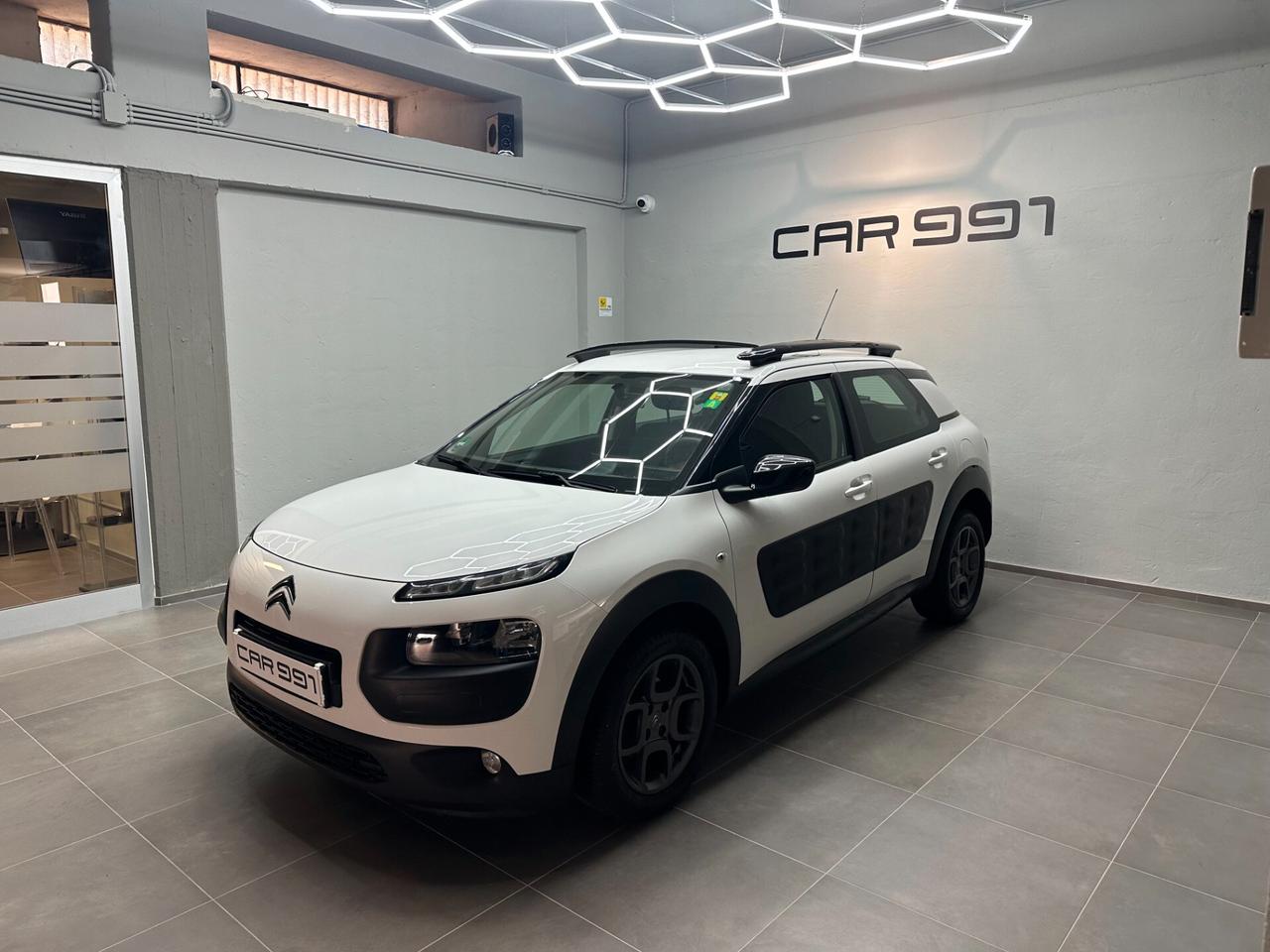 Citroen C4 Cactus BlueHDi 100 Shine