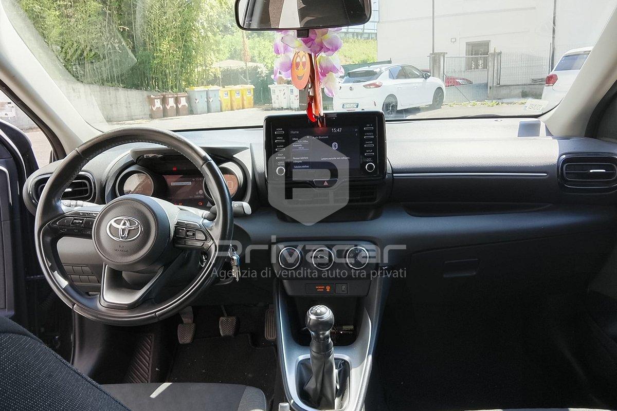 TOYOTA Yaris 1.0 5 porte Trend