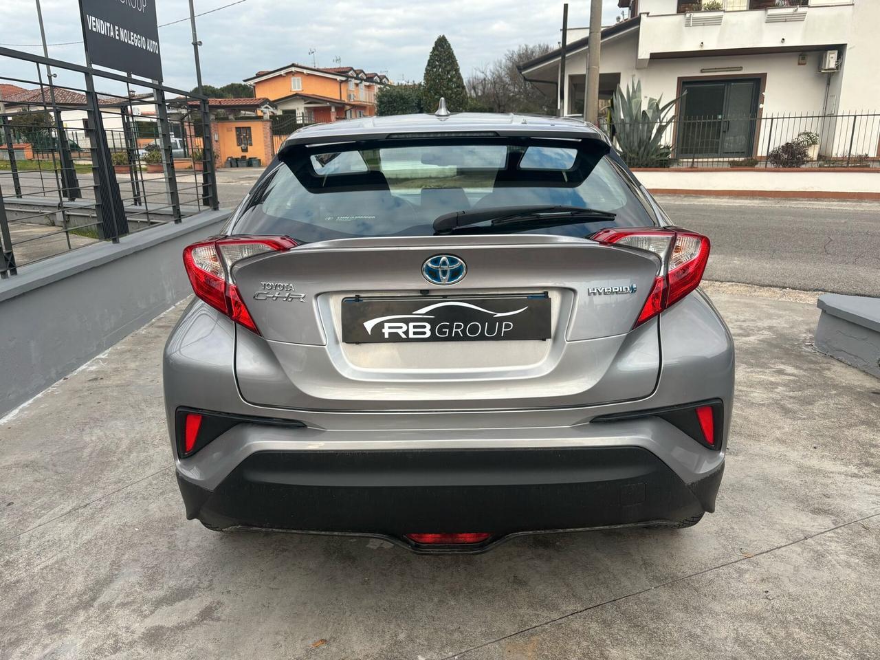 Toyota C-HR 1.8 Hybrid E-CVT Business