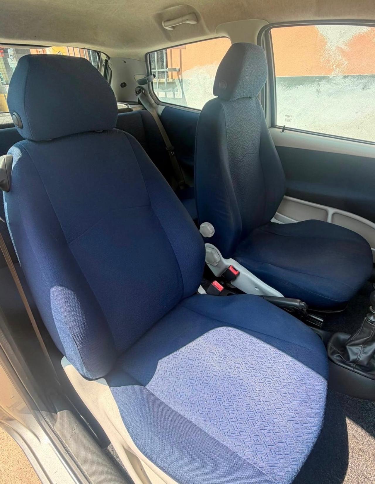 Fiat Punto 1.2 benzina 3 porte ok neopatentati