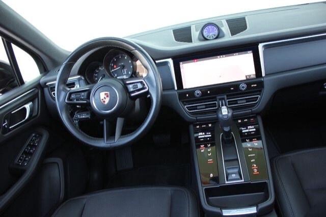 Porsche Macan 2.0 turbo 265cv Tetto Navigatore