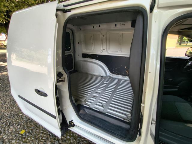 VOLKSWAGEN CADDY 2.0 TDI 4motion 110CV 2 POSTI