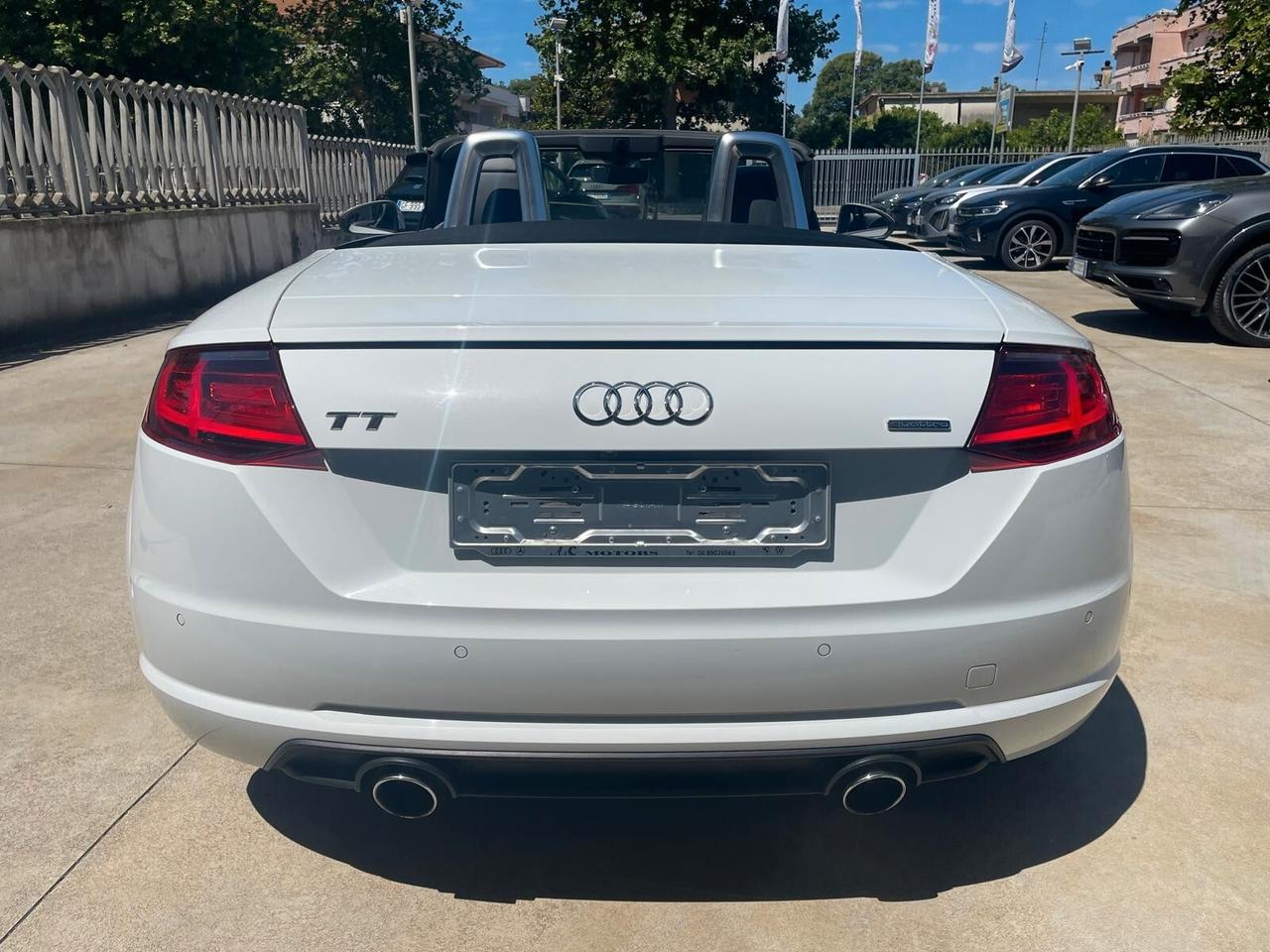 Audi TT Roadster 2.0 TFSI S tronic S line