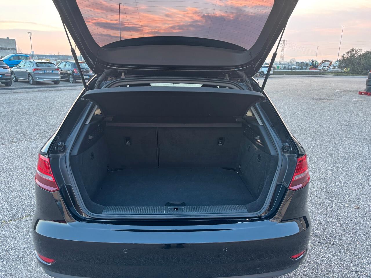 Audi A3 SPB 30 g-tron S tronic Business