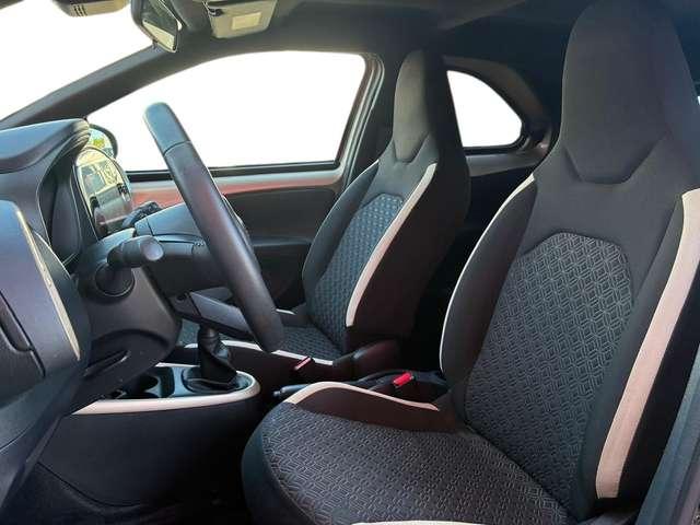 Toyota Aygo X 1.0 Lounge Air 72cv