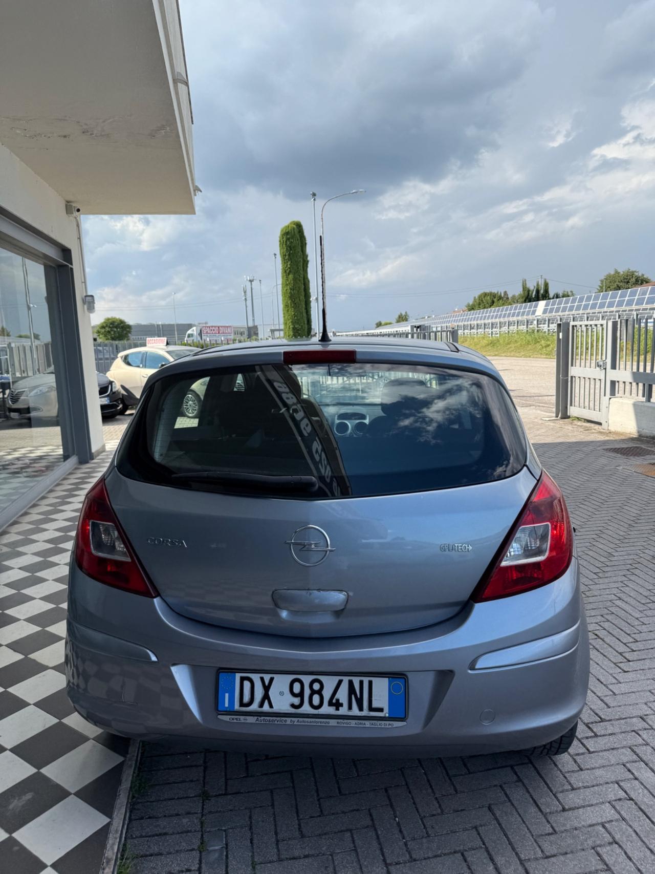Opel Corsa 1.2 80CV 5 porte GPL-TECH Club