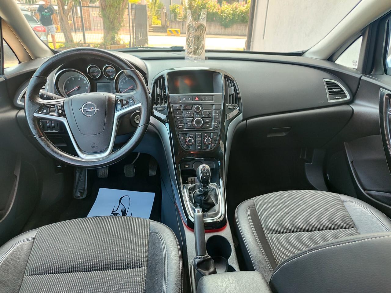 Opel Astra 1.6 CDTI EcoFLEX S&S 4 porte Cosmo Fleet