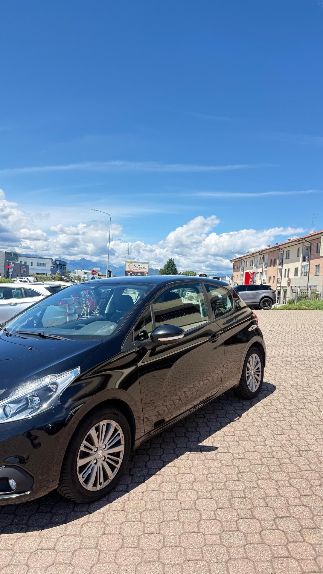 PEUGOET 208 NEOPATENTATI EURO 6