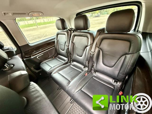 MERCEDES-BENZ V 250 PREMIUM AMG