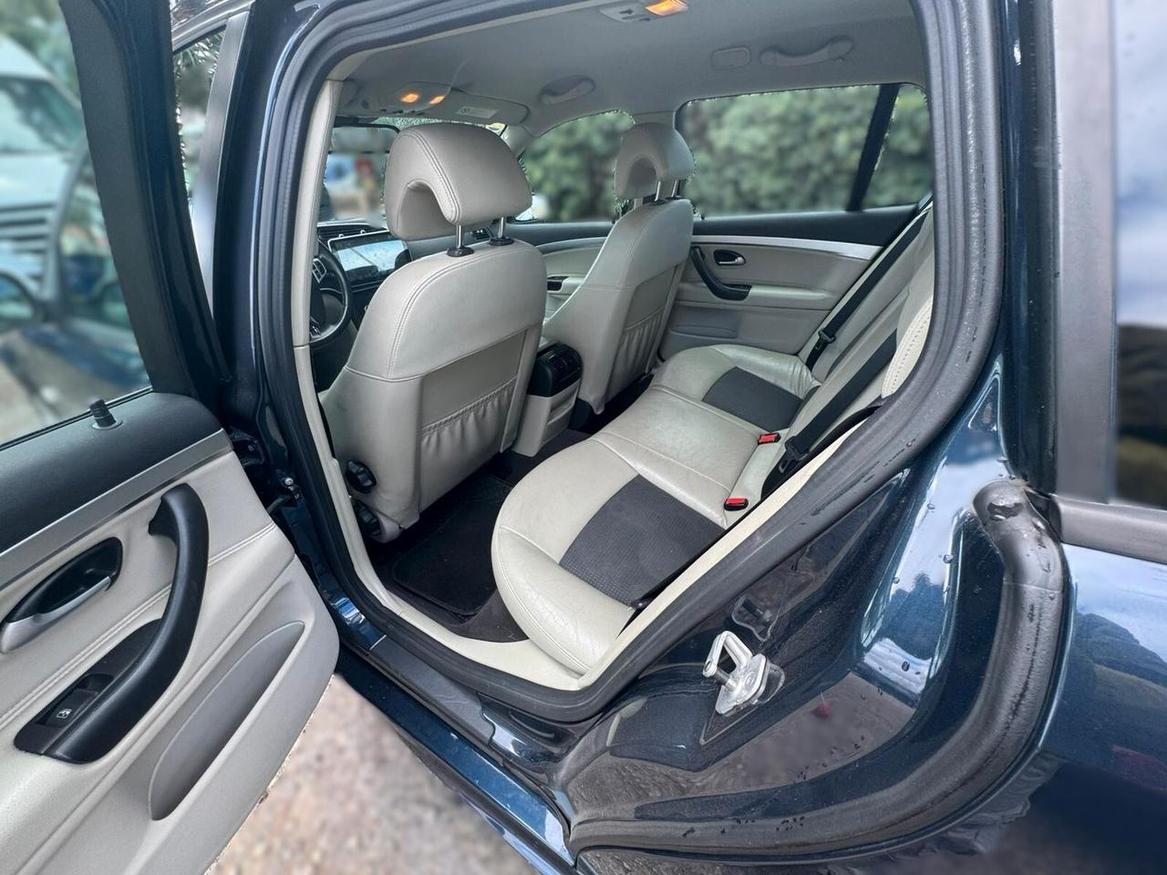 Saab 9-3 SportHatch 1.9 TiD 16V DPF Vector