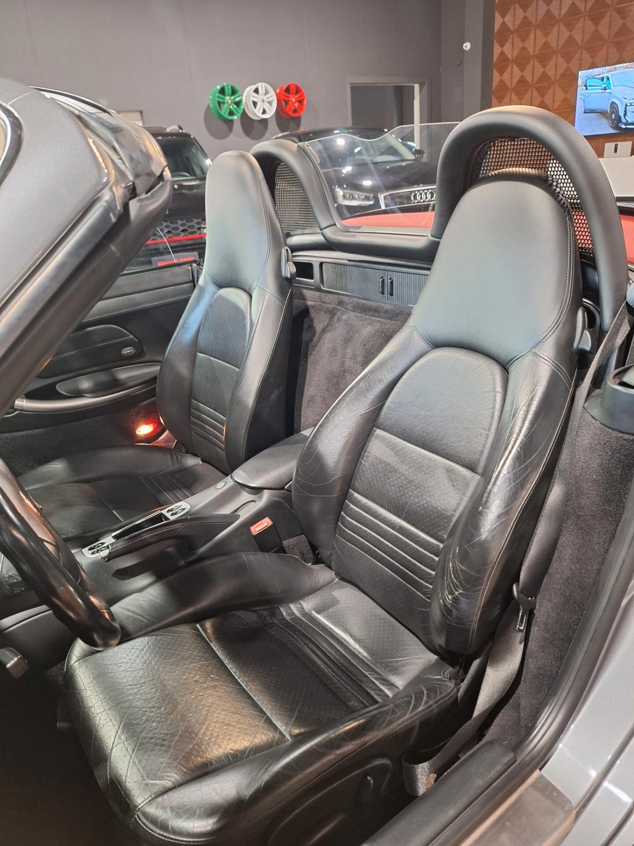 Porsche Boxster 3.2i 24V cat S