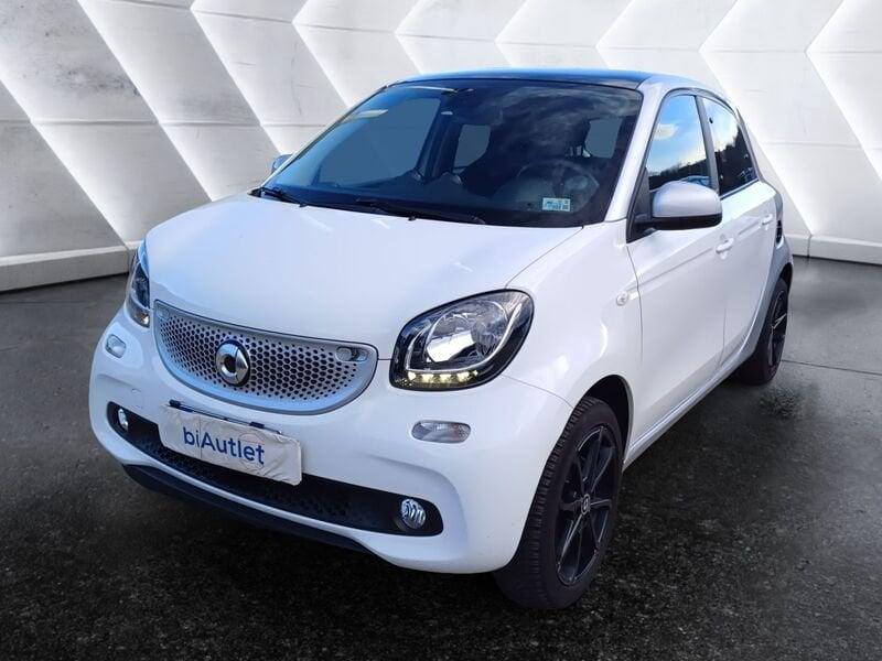 smart forfour 0.9 t. Passion 90cv twinamic my18