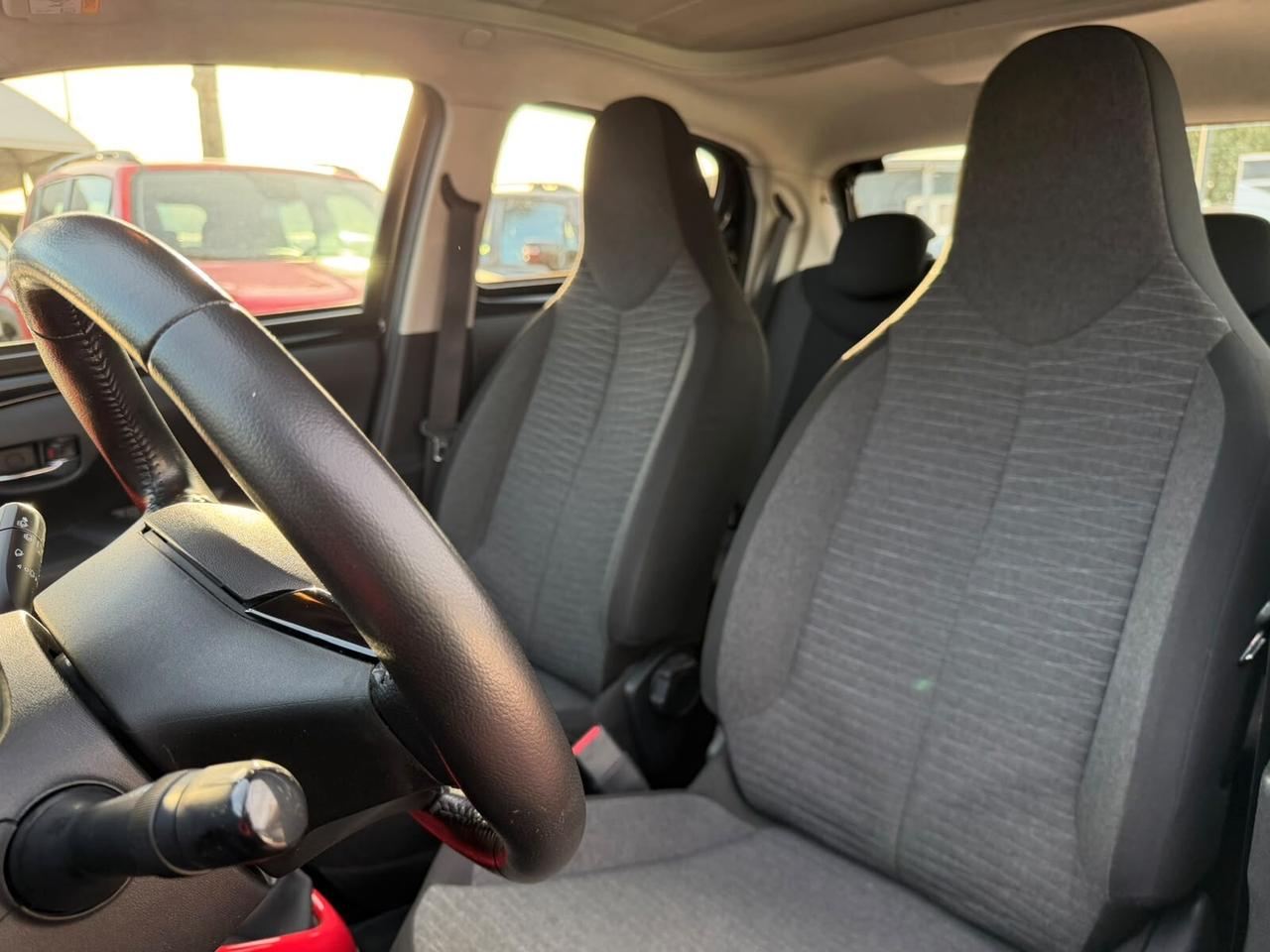 Citroen C1 PureTech 82 5 porte Shine