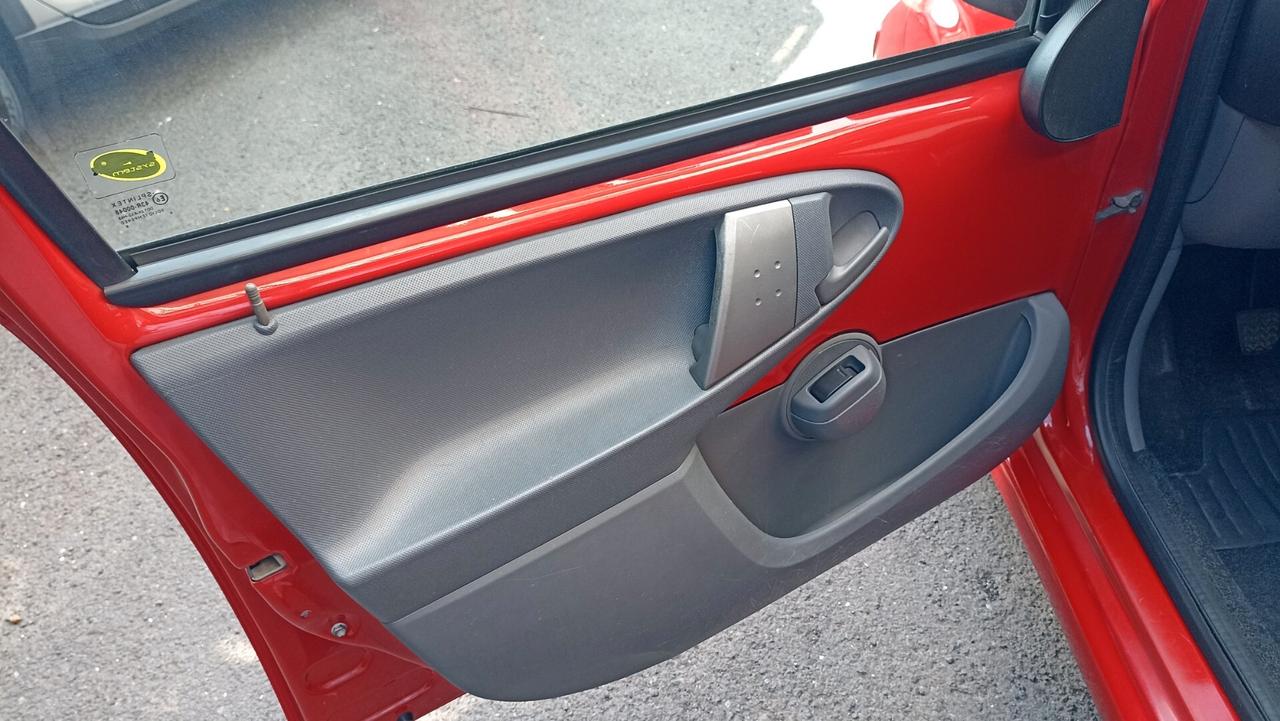 Toyota Aygo 1.0 12V VVT-i 5 porte