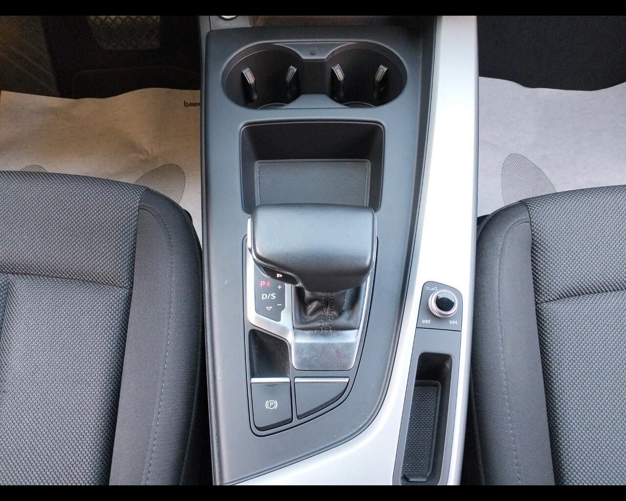 AUDI A4 5ª serie A4 Avant 40 TDI quattro S tronic