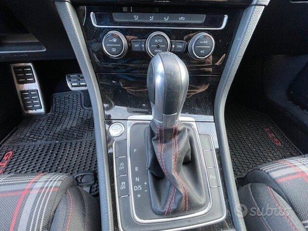 Volkswagen Golf GTI Performance 2.0 TSI anno 2017