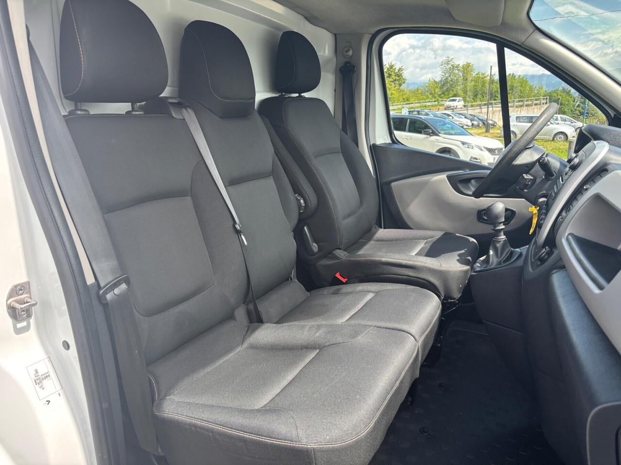 Renault Trafic T27 L1 H1 1.6dCi 125CV S&S-2019