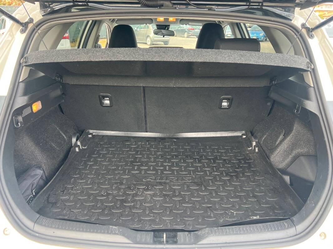 Toyota Auris Auris 1.8 hybrid Lounge cvt my18