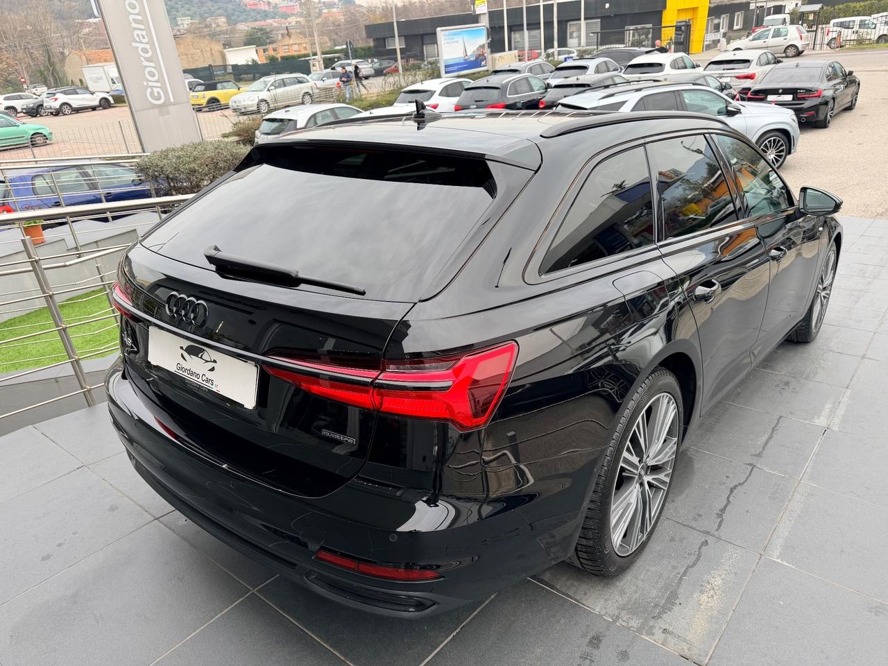 Audi A6 Avant 40 2.0 TDI quattro ultra S tronic line black edition