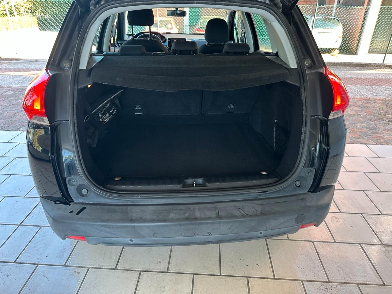 Peugeot 2008 1.2 Neopatentati