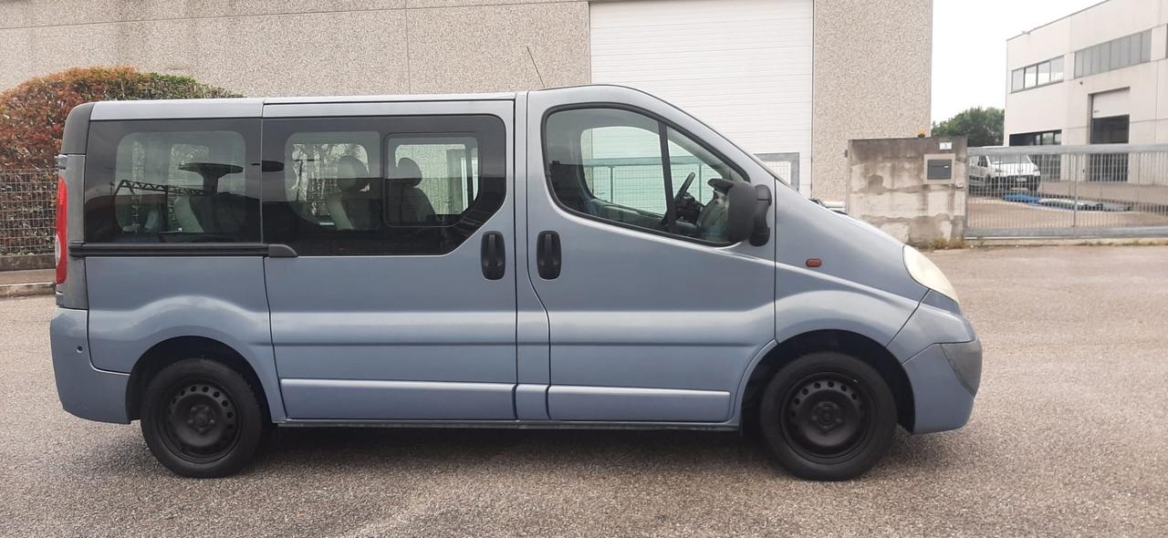 Opel Vivaro 2.0CDTI 9 POSTI 6990€