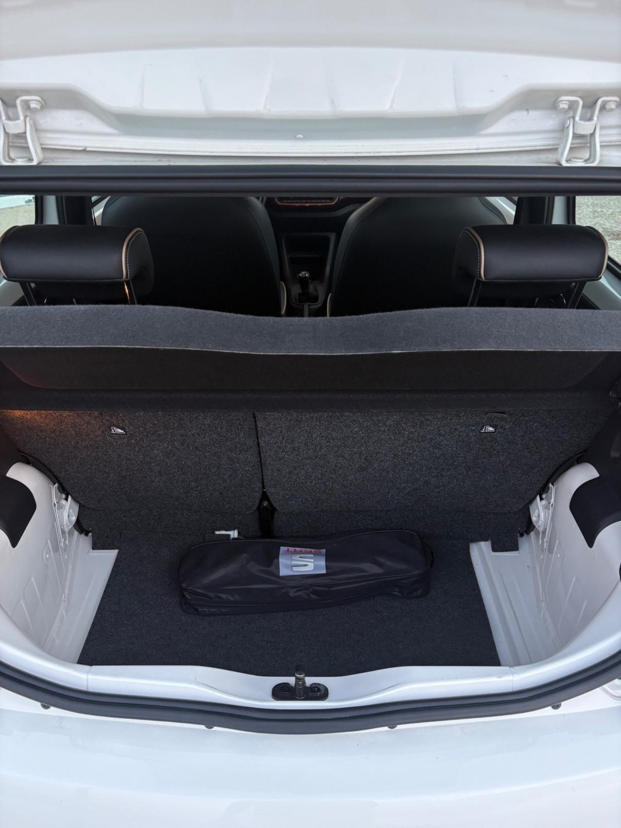 Seat Mii 1.0 5 porte by Cosmopolitan loves