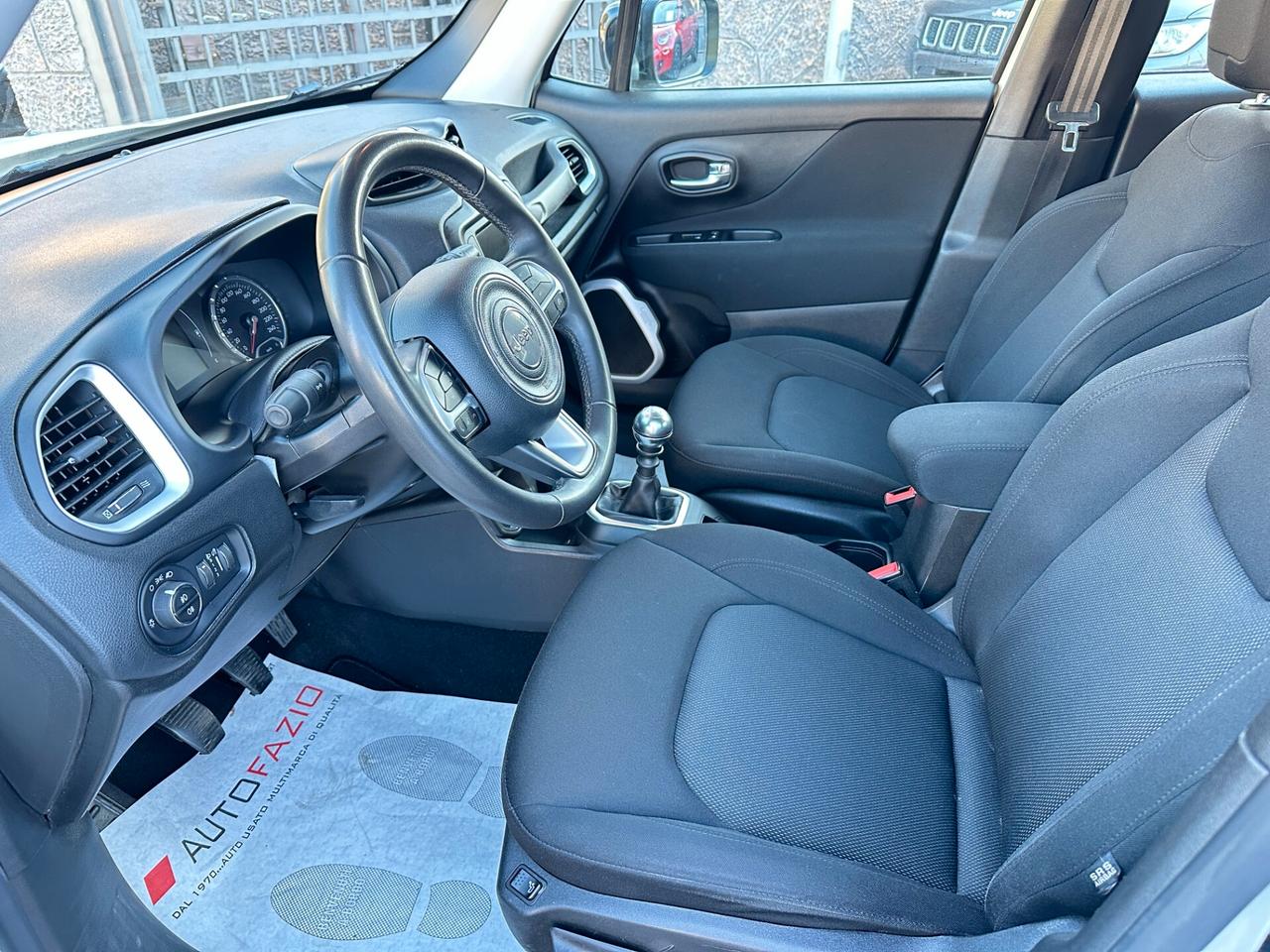 Jeep Renegade 1.6 Mjt 130 CV Longitude Dark night