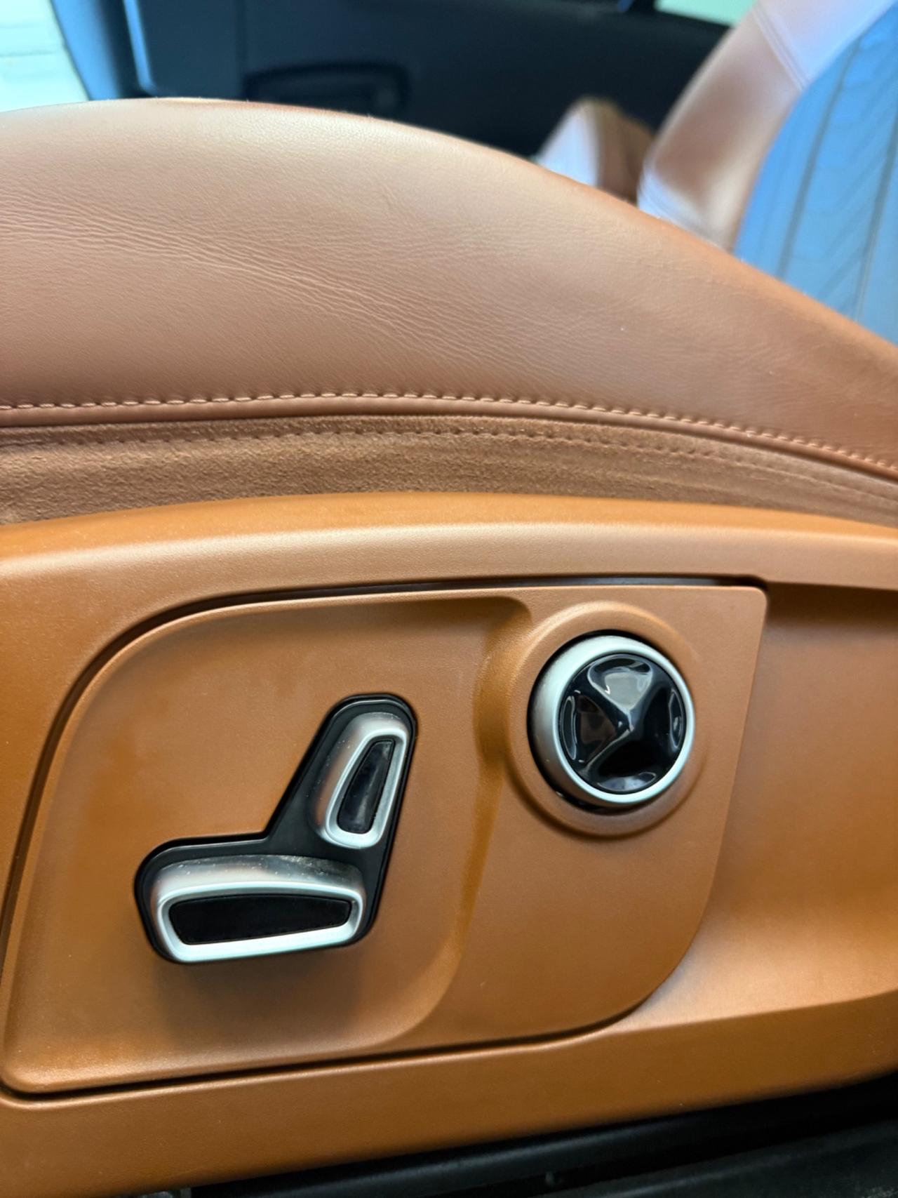 Maserati Levante Granlusso 250 auto TETTO APRIBIE APPLE CARPLAY,TELECAMERA,NAVI,KM CERTIFICATI ITALIA