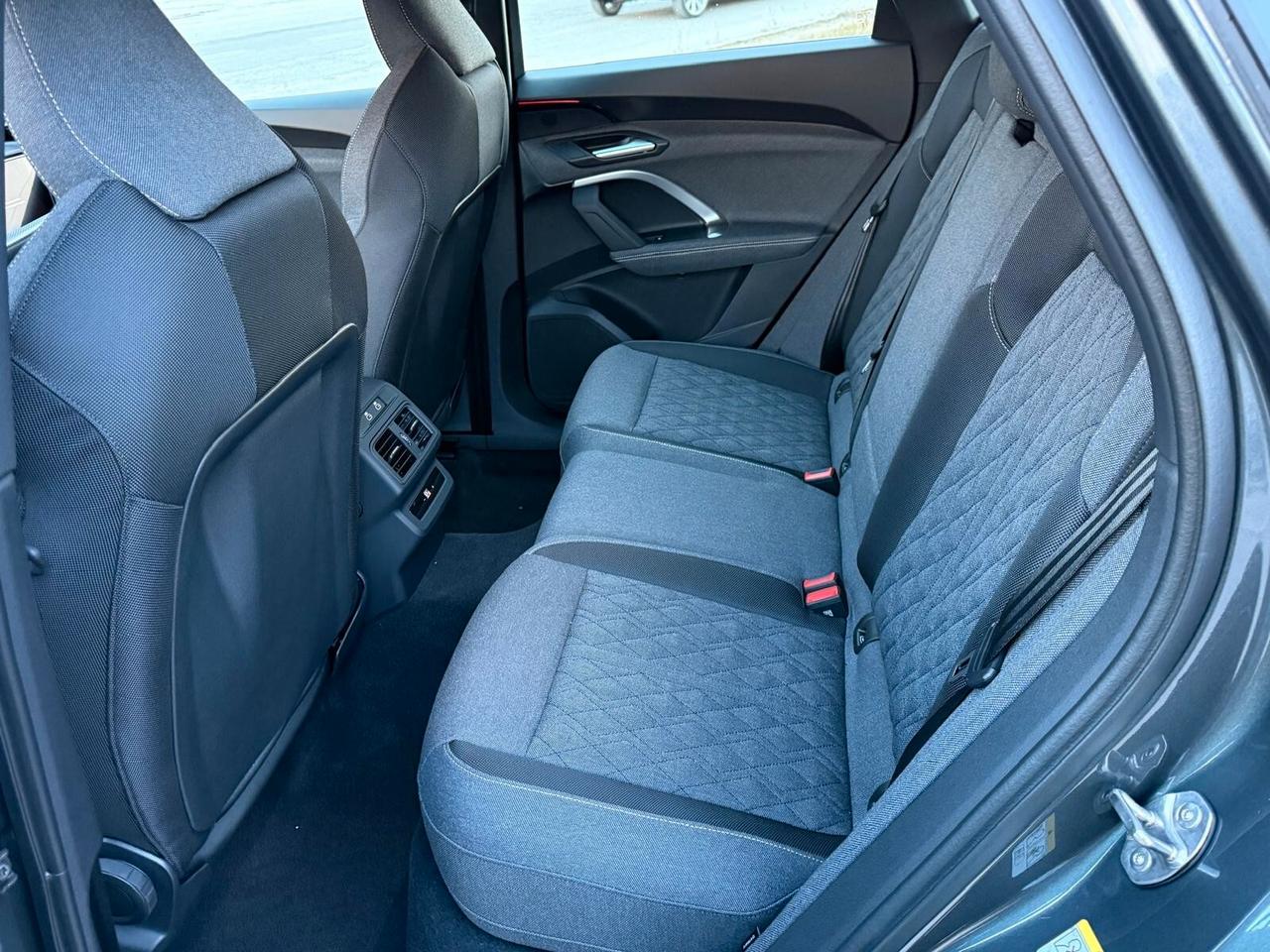 Audi Q5 SPB TDi 150 kW mHEV+ S tronic quattro line edition