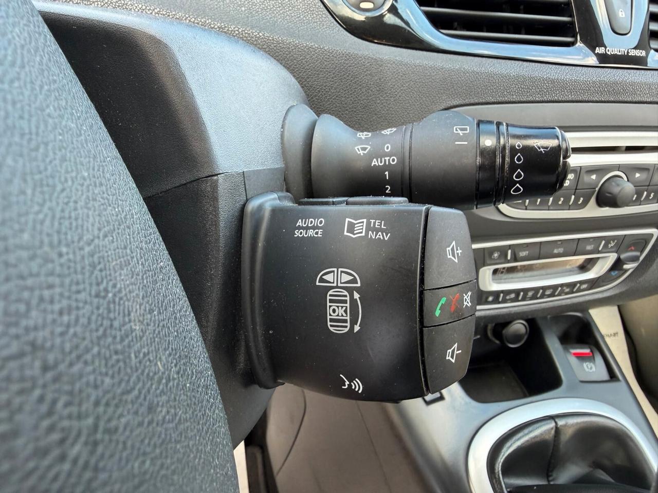 Renault Scenic XMOD 1.6 DCI 130CV LUXE 2011
