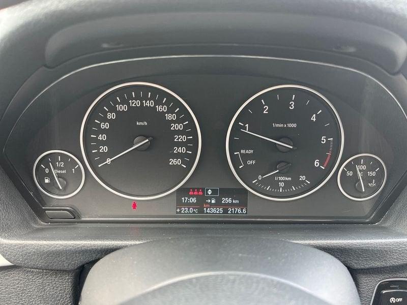 BMW Serie 3 Touring 318d Luxury