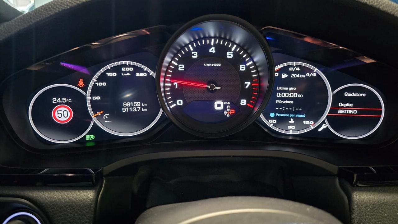 Porsche Cayenne 3.0 V6