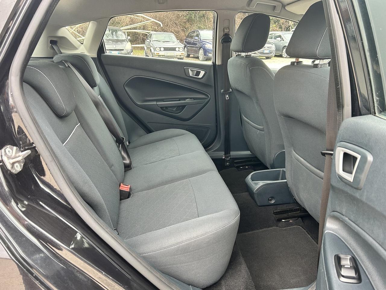 FORD FIESTA 1.4 97CV GPL 2032 UNICO P. IVA ESPOSTA