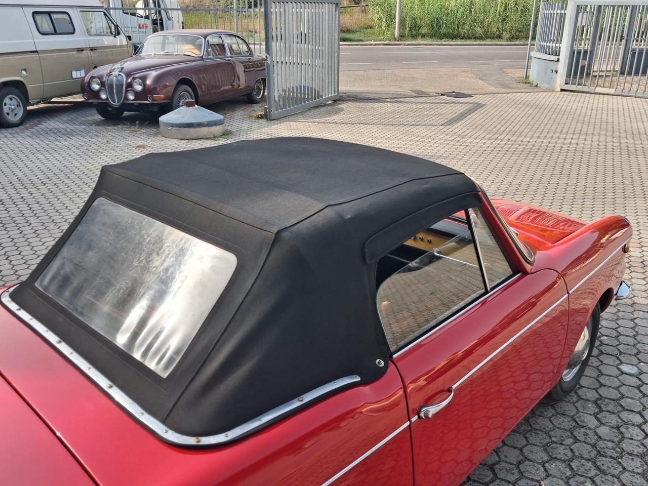 Fiat 600 D Spider Vignale
