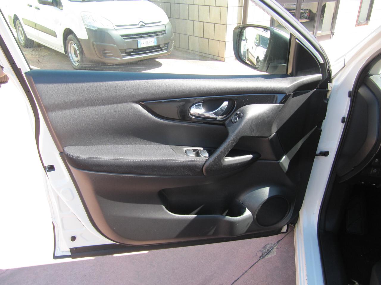 Nissan Qashqai 1.5 dCi Tekna-2014