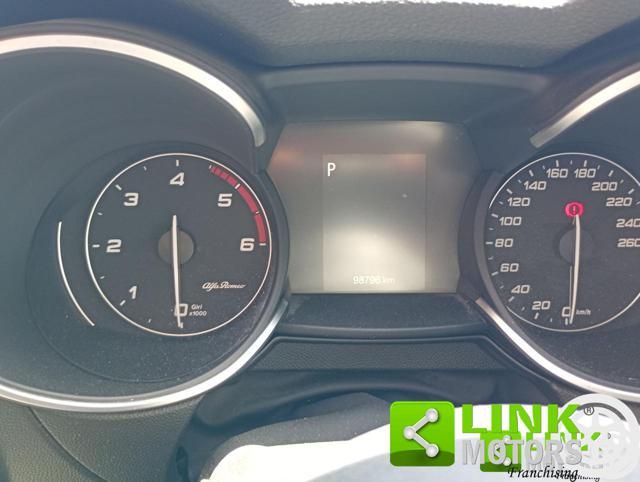 ALFA ROMEO Stelvio 2.2 t Super rwd 180cv