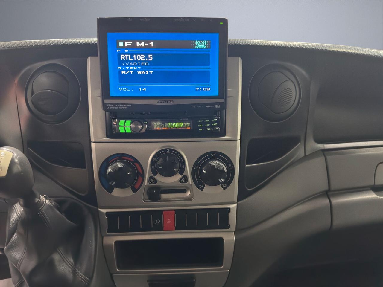 Iveco Daily 35C10/BarTor2.3 hpi Ribaltabile trilaterale