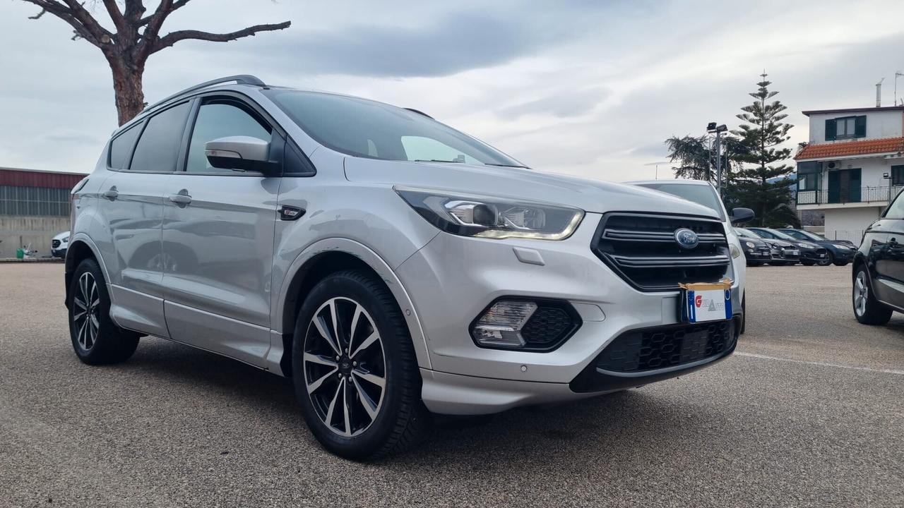 FORD KUGA ANTICIPO €0 RATE DA €280,00