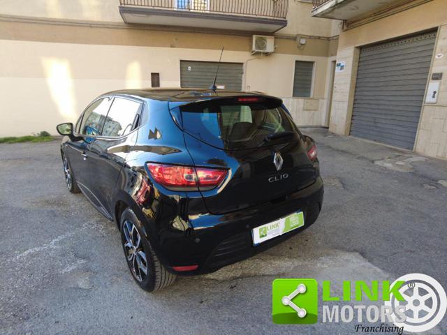 RENAULT Clio TCe 90 CV 5 porte Intens