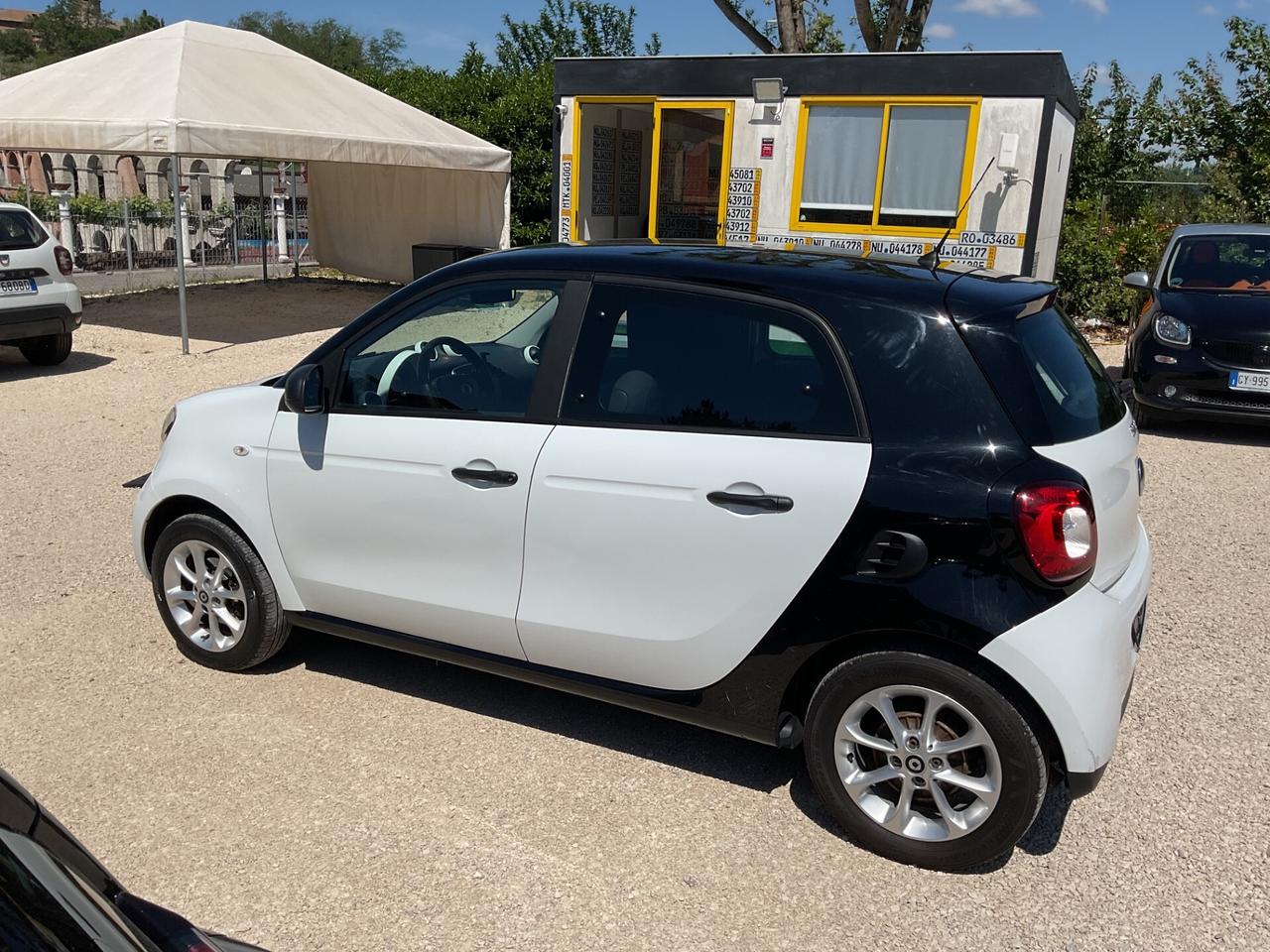 Smart ForFour 70 1.0 Passion Automatica