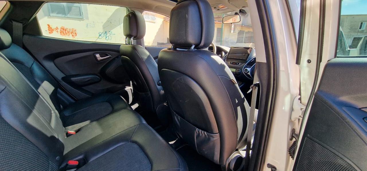 Hyundai iX35 1.7 CRDi 2WD Xpossible