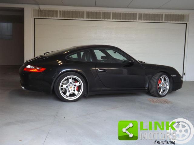 PORSCHE 997 911 Carrera 4S Coupé