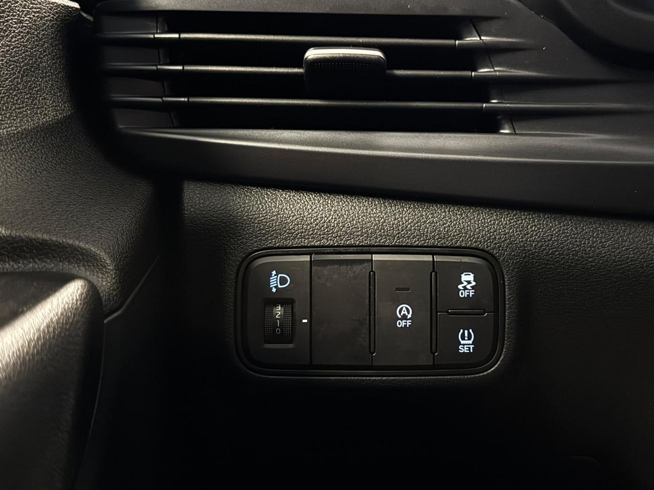 Hyundai i20 1.0 T-GDI 48V iMT Connectline