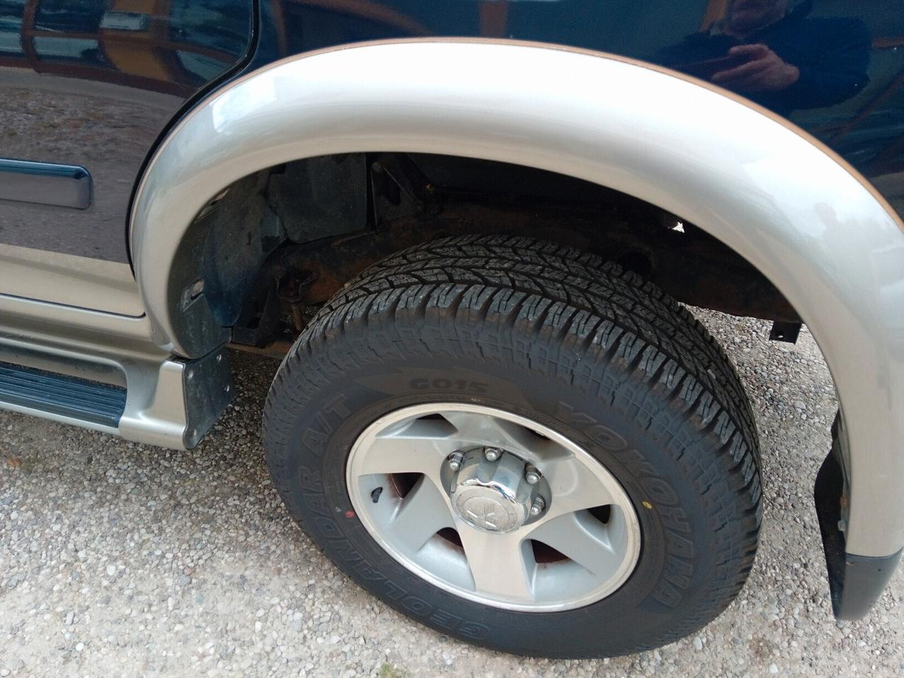 Mitsubishi Pajero Sport Pajero Sport 2.5 TDI GLX