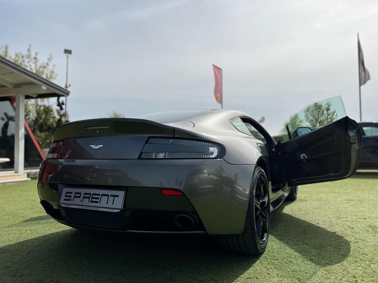 Aston Martin V8 Vantage V8 Vantage AMR Coupé 1 of 200 esemplari