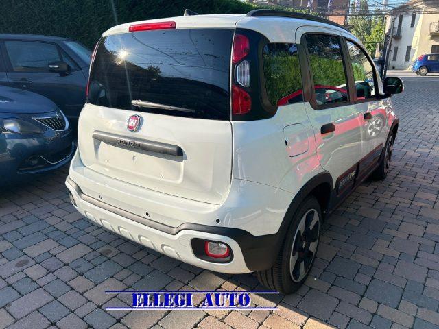 FIAT Pandina PANDINA CROSS 1.0 Hybrid KM0