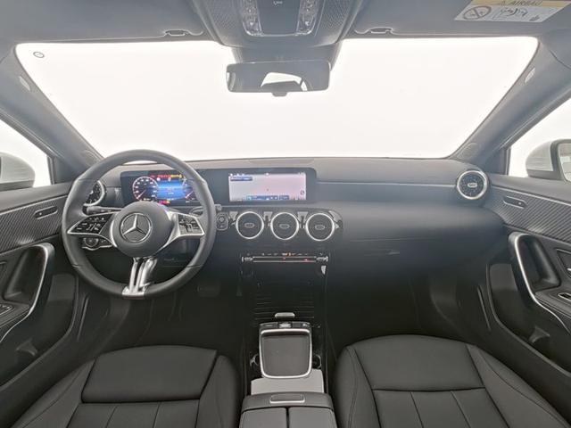 MERCEDES-BENZ A 180 Automatic Progressive Advanced